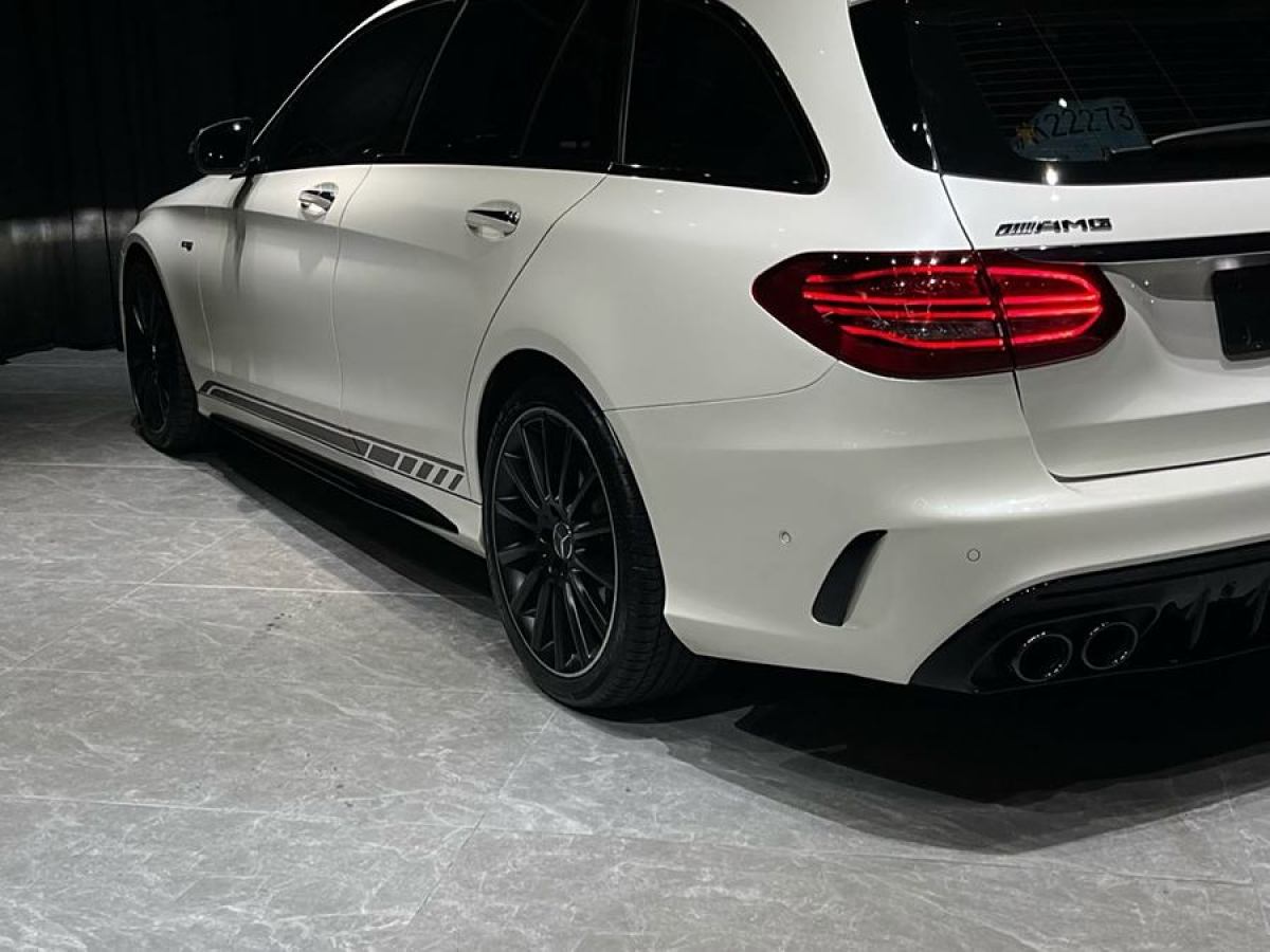 2021年3月奔馳 奔馳C級(jí)AMG  2019款 AMG C 43 4MATIC 旅行轎車(chē) 特別版