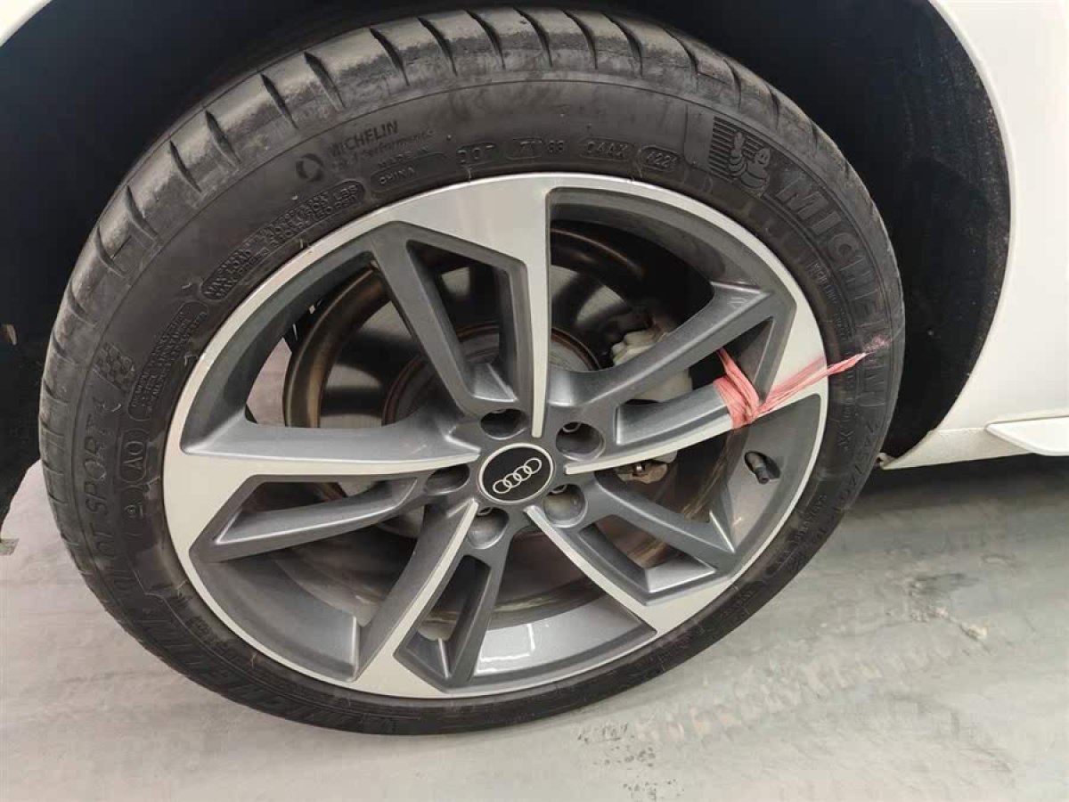 奧迪 奧迪A4L  2020款 40 TFSI 時尚動感型圖片