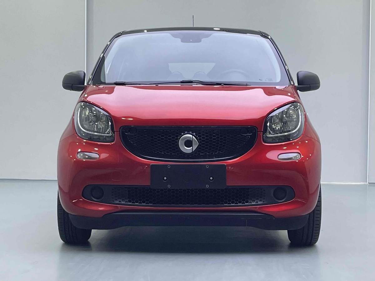 smart forfour  2018款 1.0L 52千瓦激情版圖片