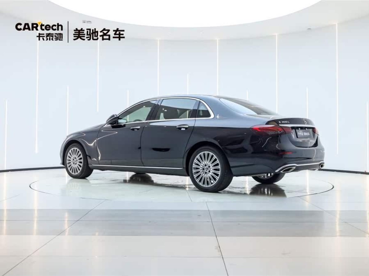奔馳 奔馳E級  2022款 改款二 E 300 L 豪華型圖片