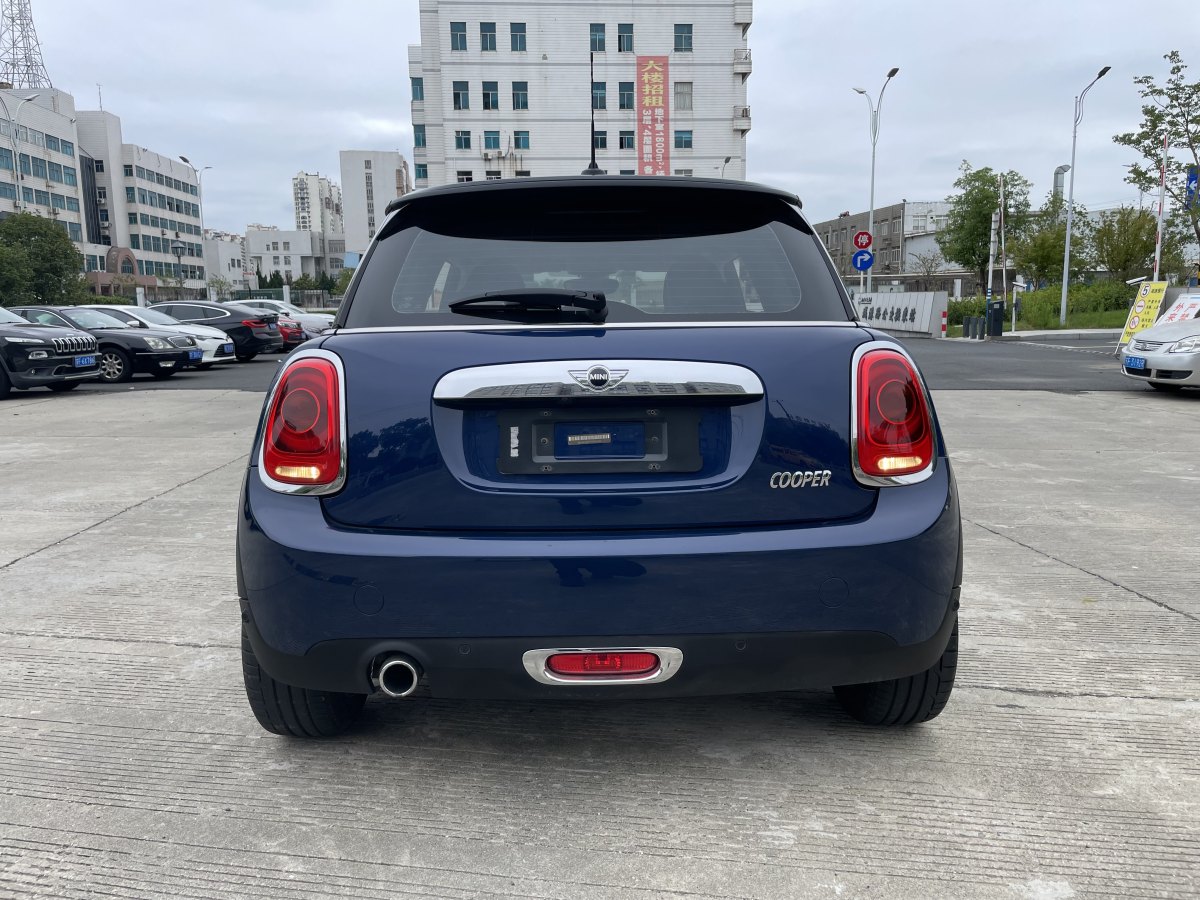 MINI MINI  2018款 1.5T COOPER CABRIO 藝術(shù)家圖片