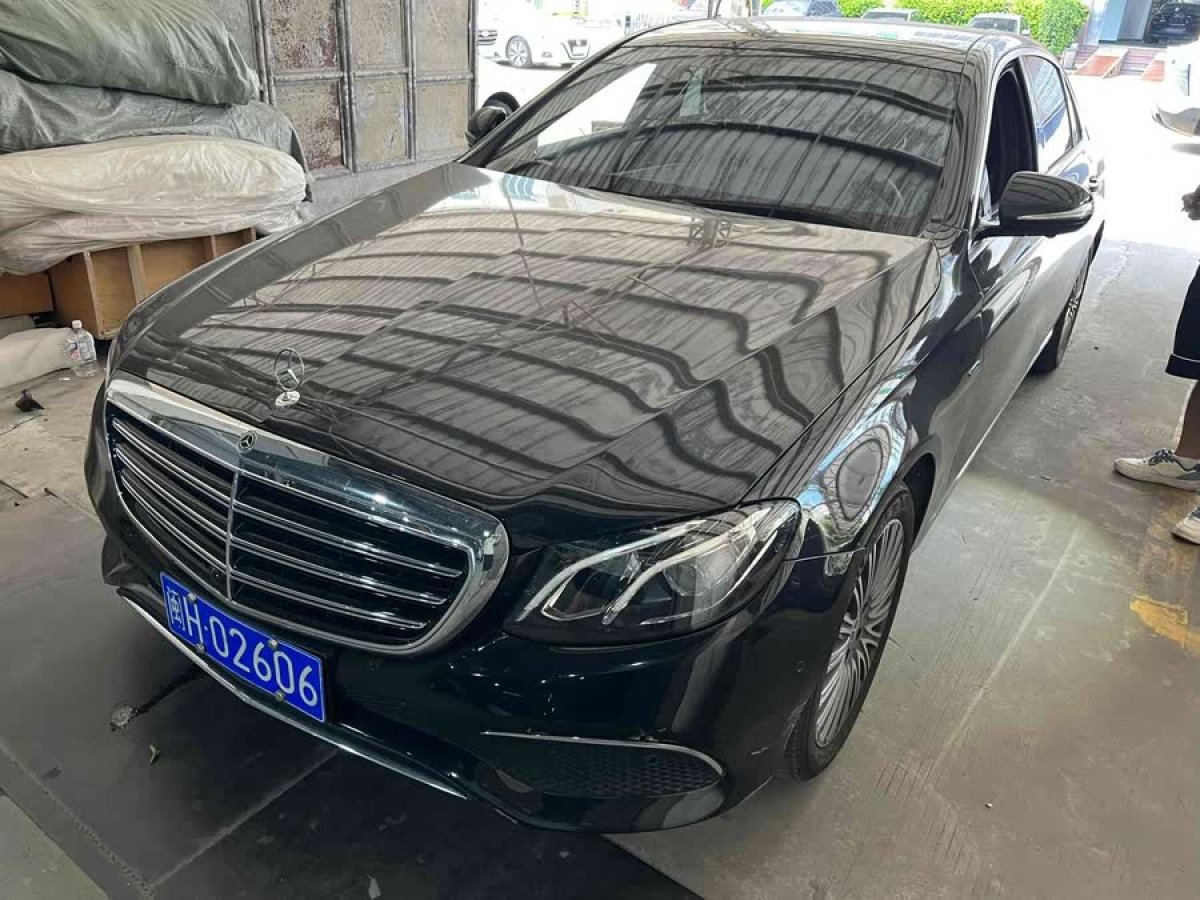 奔馳 奔馳E級  2020款 改款 E 300 L 殊享版圖片