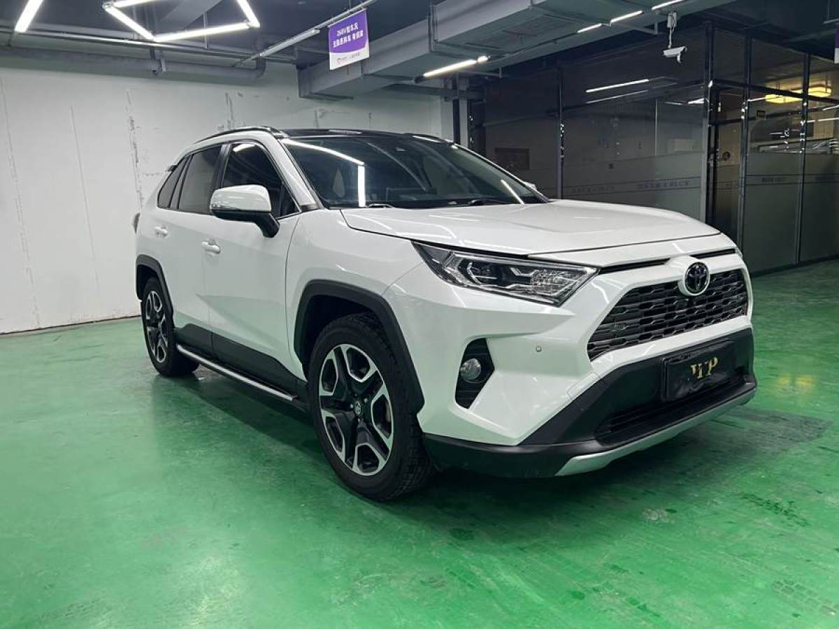 豐田 RAV4榮放  2020款 2.0L CVT四驅尊貴版圖片