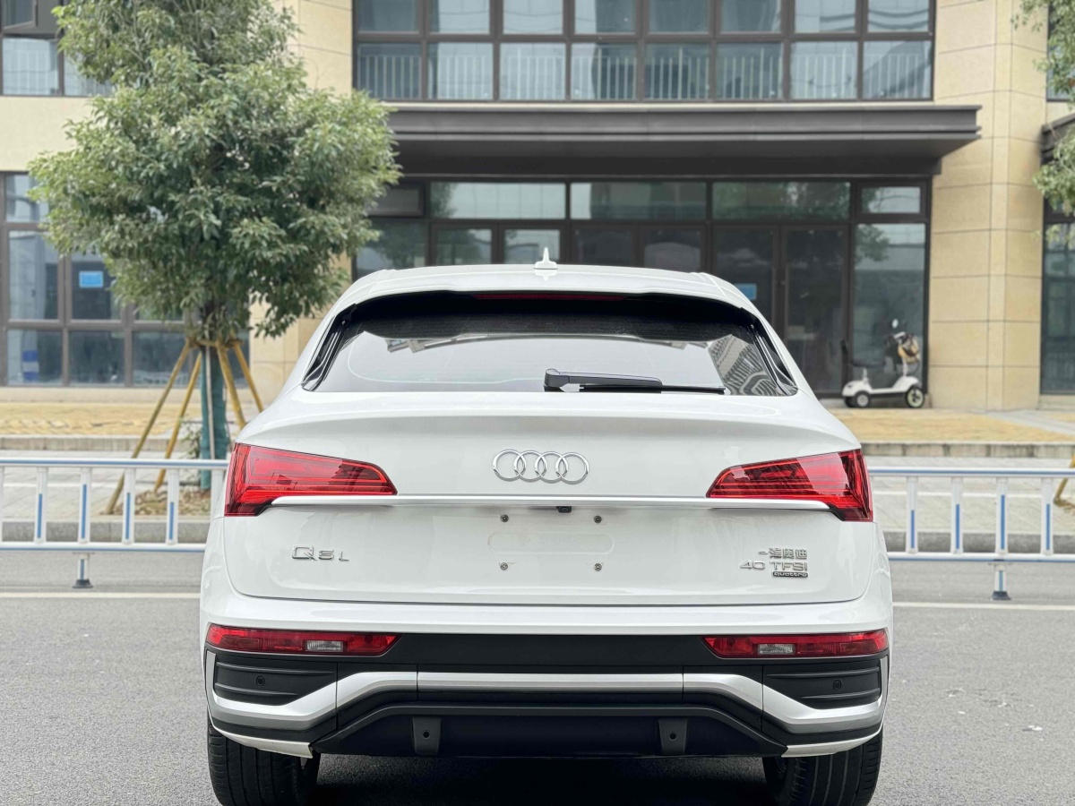 奧迪 奧迪Q5L Sportback  2022款 改款 40 TFSI 時尚型圖片