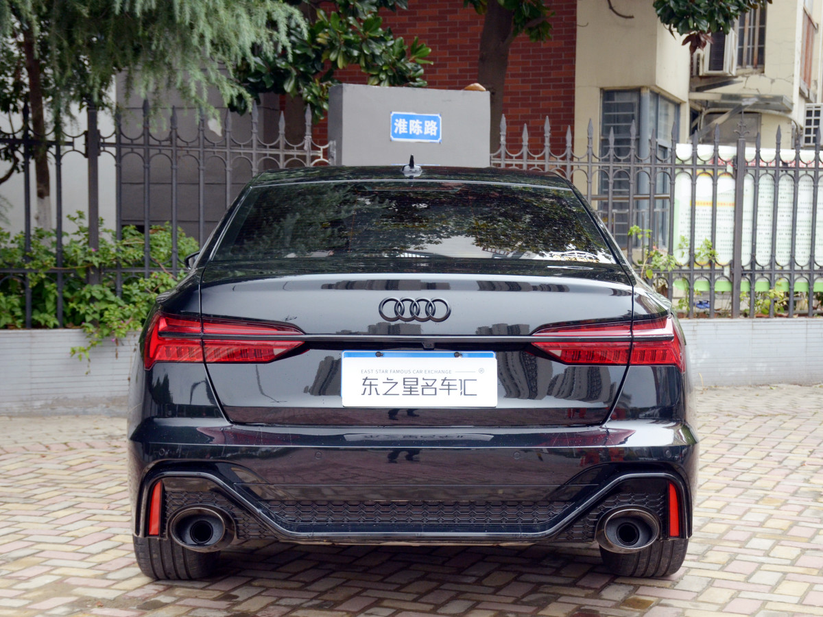 奧迪 奧迪A6L  2022款 40 TFSI 豪華動感型圖片