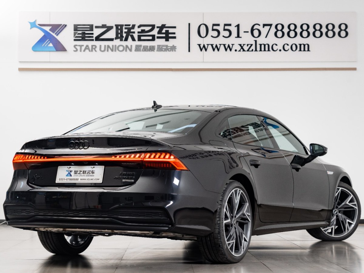 奧迪 奧迪A7L  2023款 45 TFSI quattro S-line 黑武士版圖片