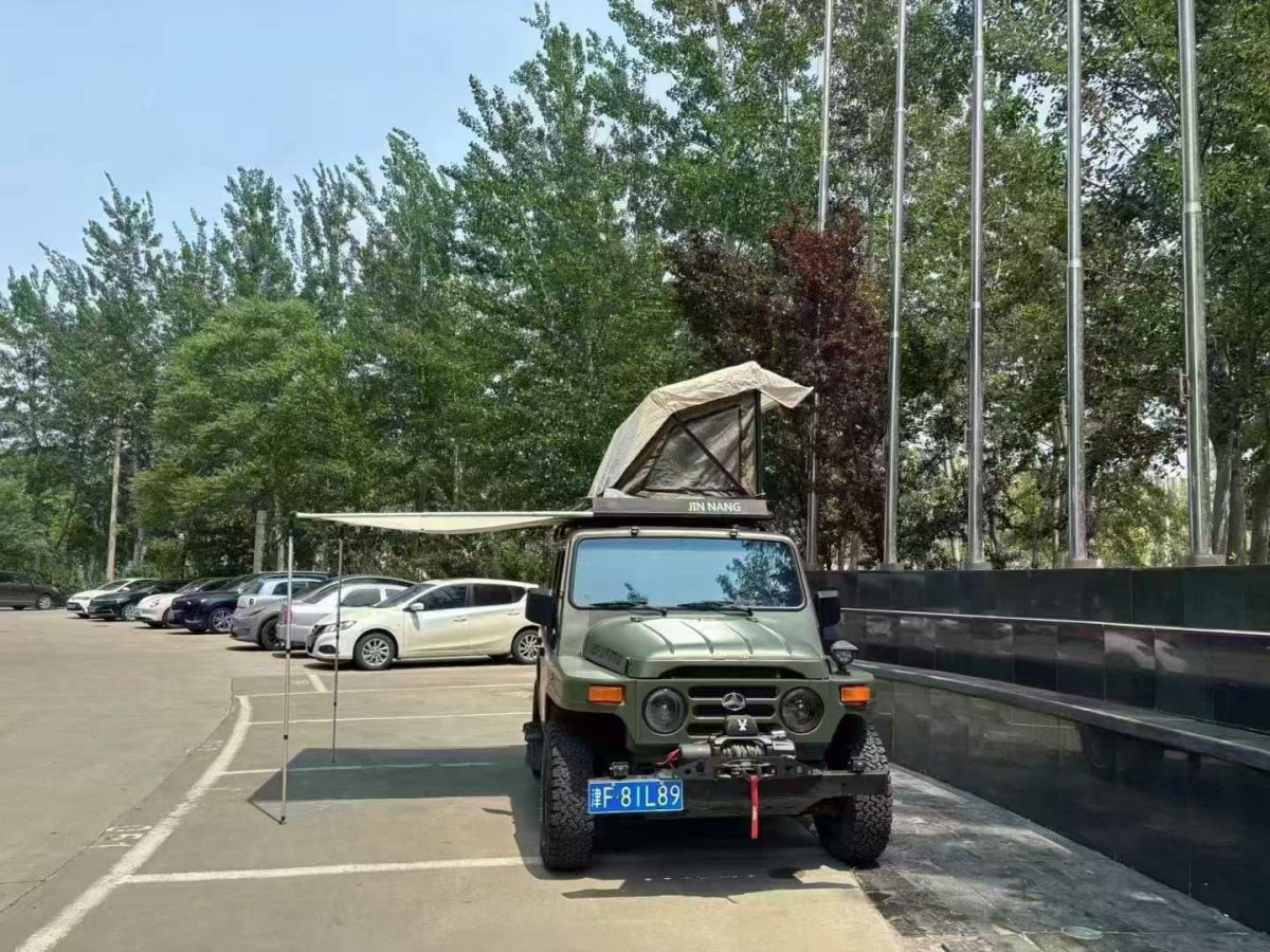 北汽昌河 北汽EV2  2021款 10度版 1.8kW充電機(jī)暖風(fēng)2座版圖片
