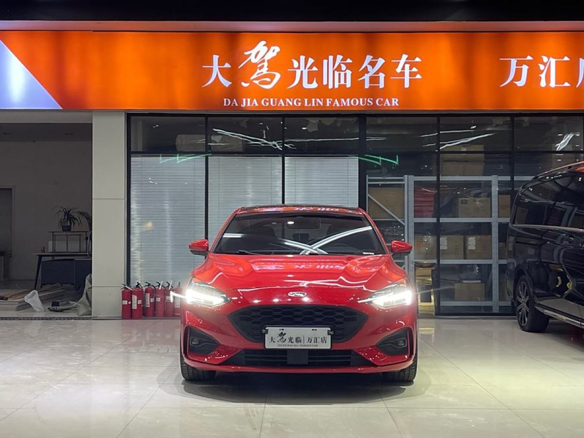 福特 ?？怂? 2020款 兩廂 EcoBoost 180 自動(dòng)ST Line圖片