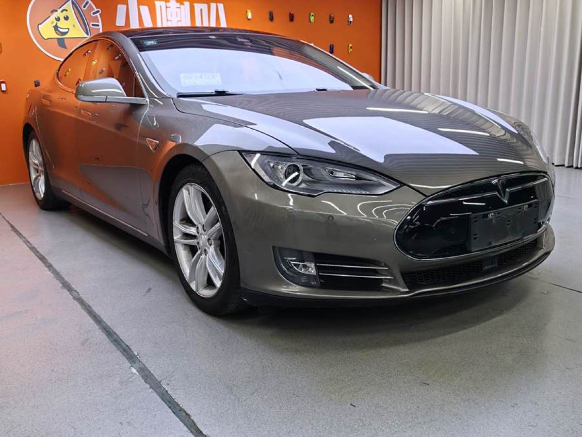 特斯拉 Model S  2015款 Model S 70D圖片