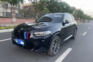 寶馬X3 寶馬 改款 xDrive30i 領(lǐng)先型 M曜夜套裝