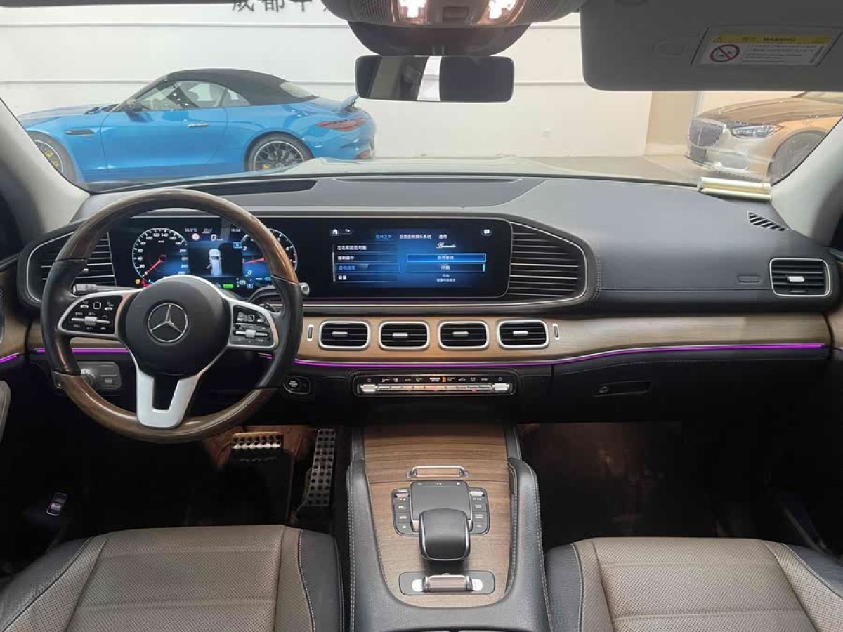 奔馳 奔馳GLS  2021款 改款 GLS 450 4MATIC 豪華型圖片