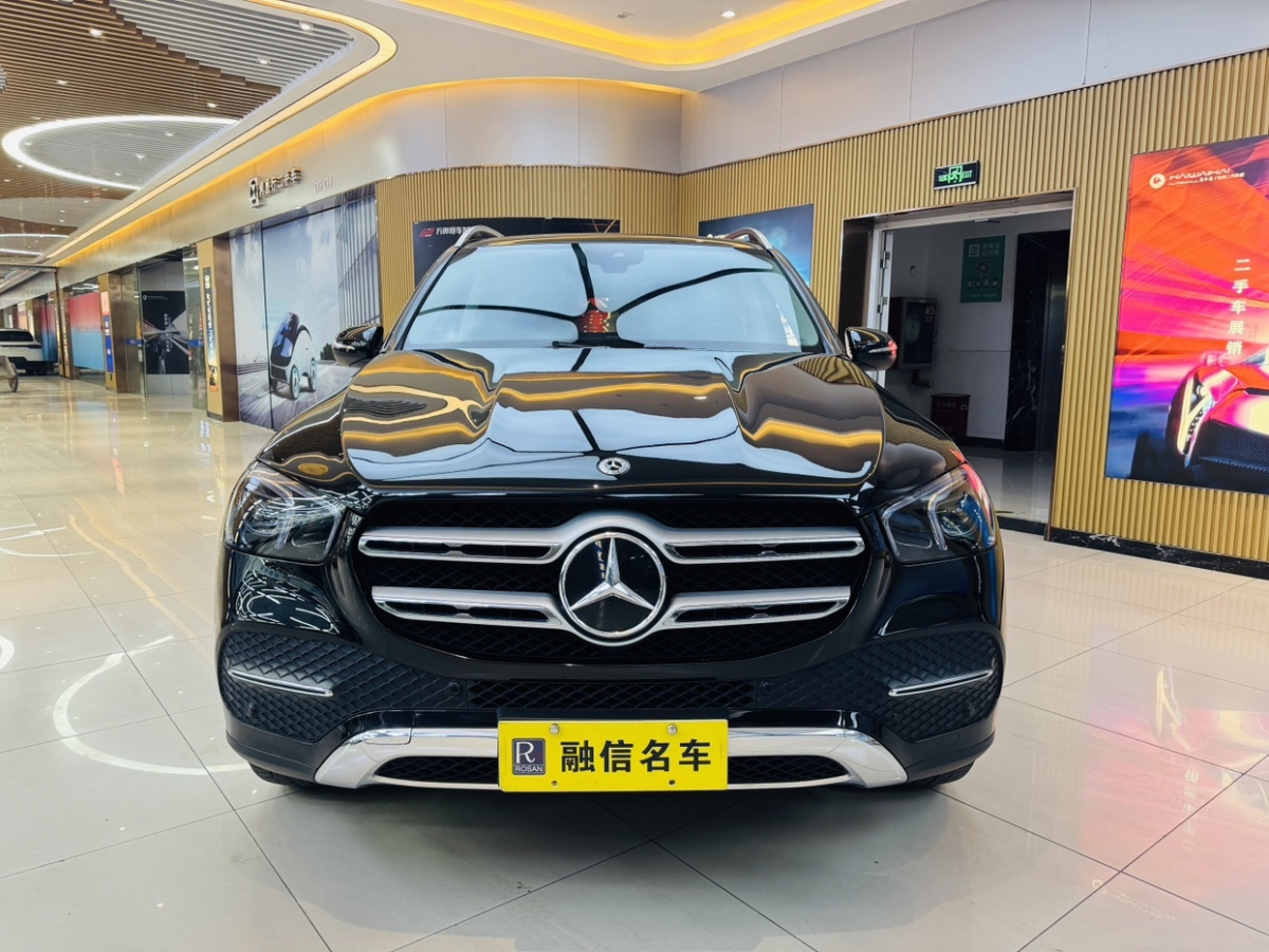 奔馳 奔馳GLE  2022款 改款 GLE 350 4MATIC 時(shí)尚型圖片