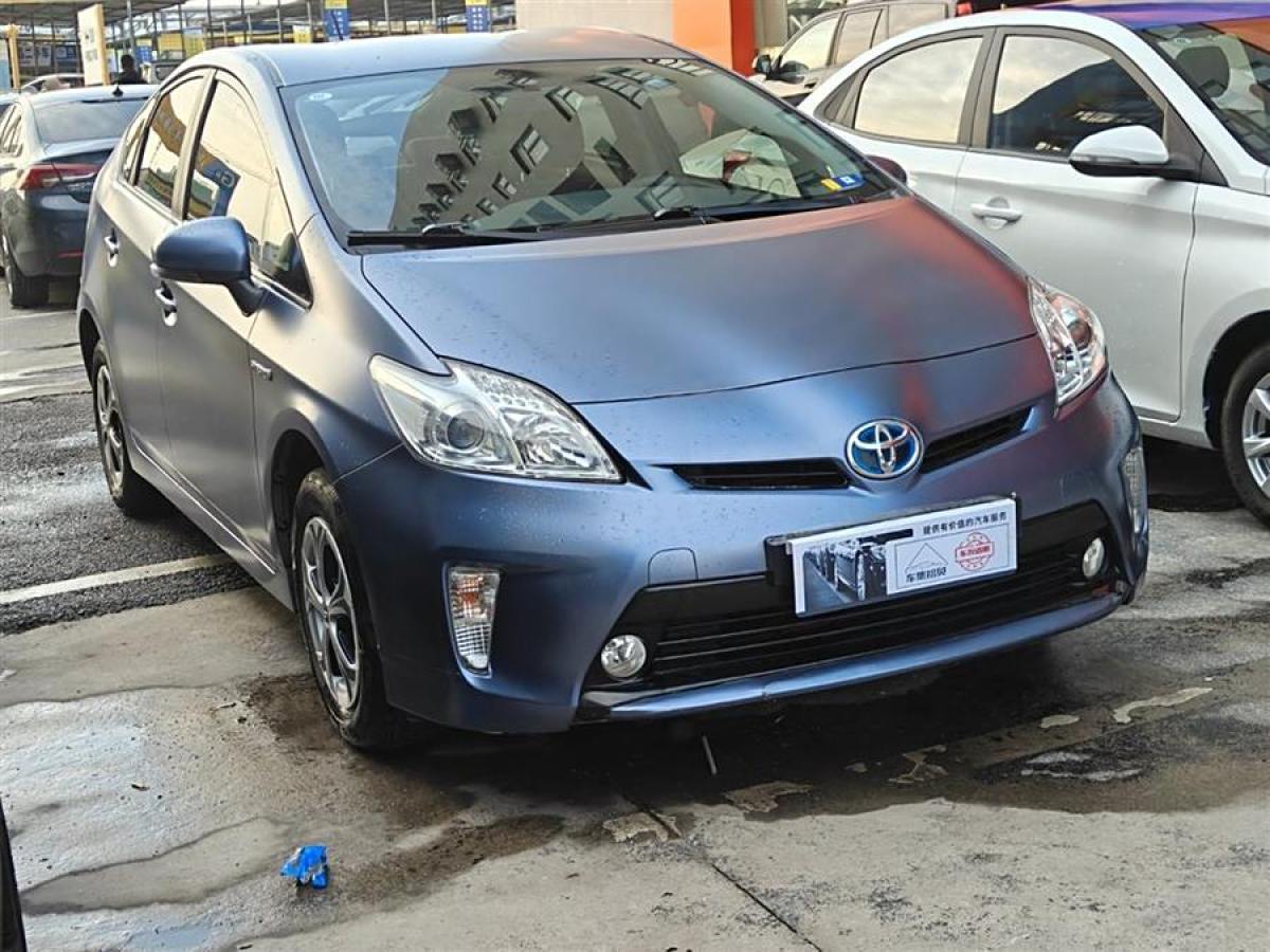 豐田 普銳斯  2012款 1.8L 標(biāo)準(zhǔn)版圖片