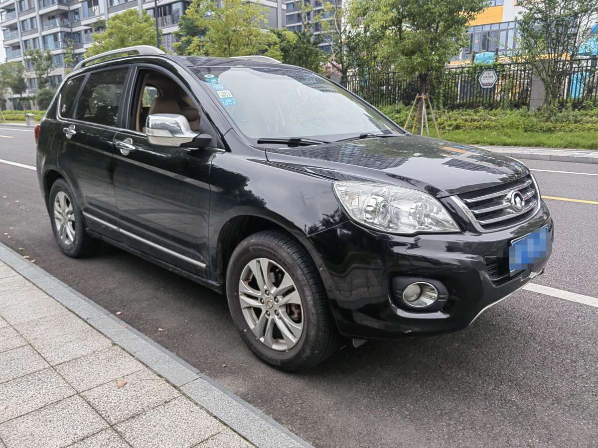 哈弗 H6  2011款 2.0L 手動兩驅(qū)都市型圖片