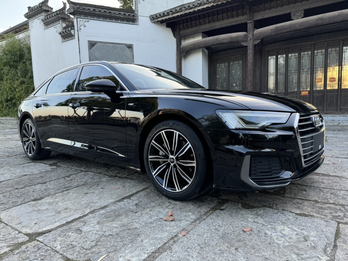 2022年4月奧迪 奧迪A6L  2022款 45 TFSI 臻選動感型