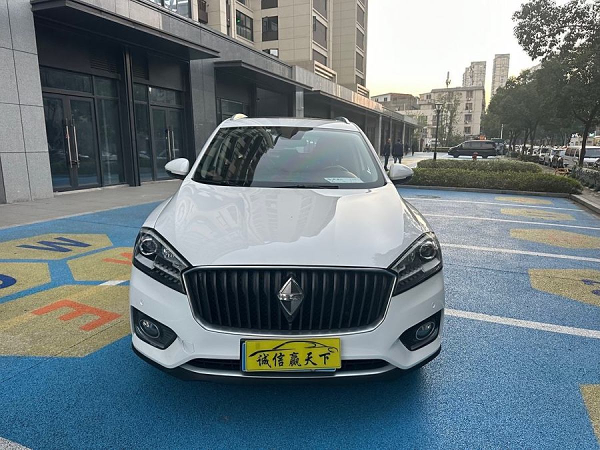 2018年1月寶沃 BX7  2016款 28T 兩驅(qū)豪華版 5座