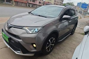 RAV4榮放 豐田 2.0L CVT兩驅(qū)風(fēng)尚版