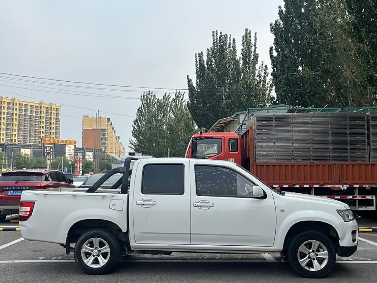 長(zhǎng)安輕型車(chē) 神騏F30  2019款 1.5L舒適版國(guó)VI雙排短軸DAM15KL圖片