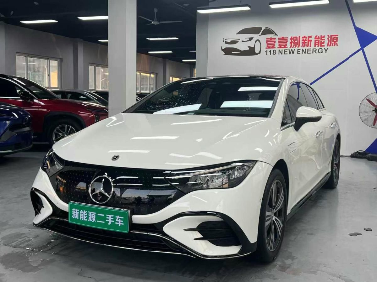 奔馳 奔馳EQE SUV  2023款 350 4MATIC 豪華版圖片