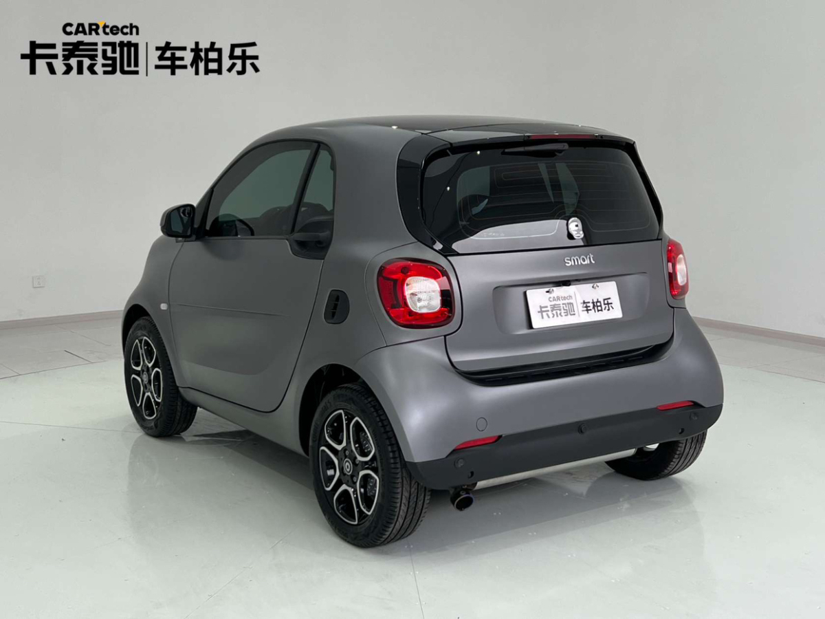 smart fortwo  2019款 0.9T 66千瓦硬頂風擎版 國VI圖片