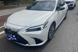 ES 雷克薩斯 200 臻享版