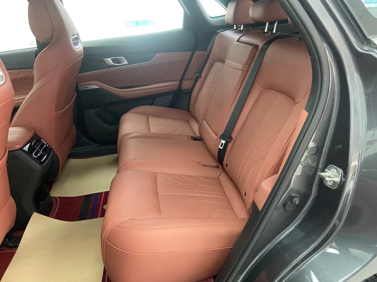 長(zhǎng)安 長(zhǎng)安UNI-K新能源  2023款 智電iDD 1.5T 135km智趣型圖片
