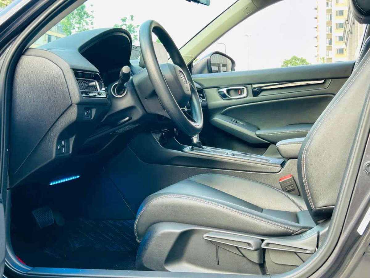 本田 型格  2023款 240TURBO CVT幻夜?科技版圖片