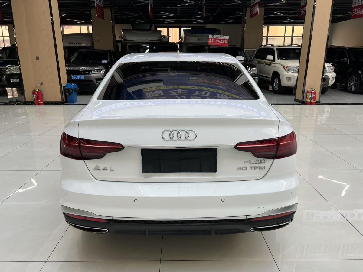 奧迪 奧迪A4L  2022款 40 TFSI 時(shí)尚動(dòng)感型圖片