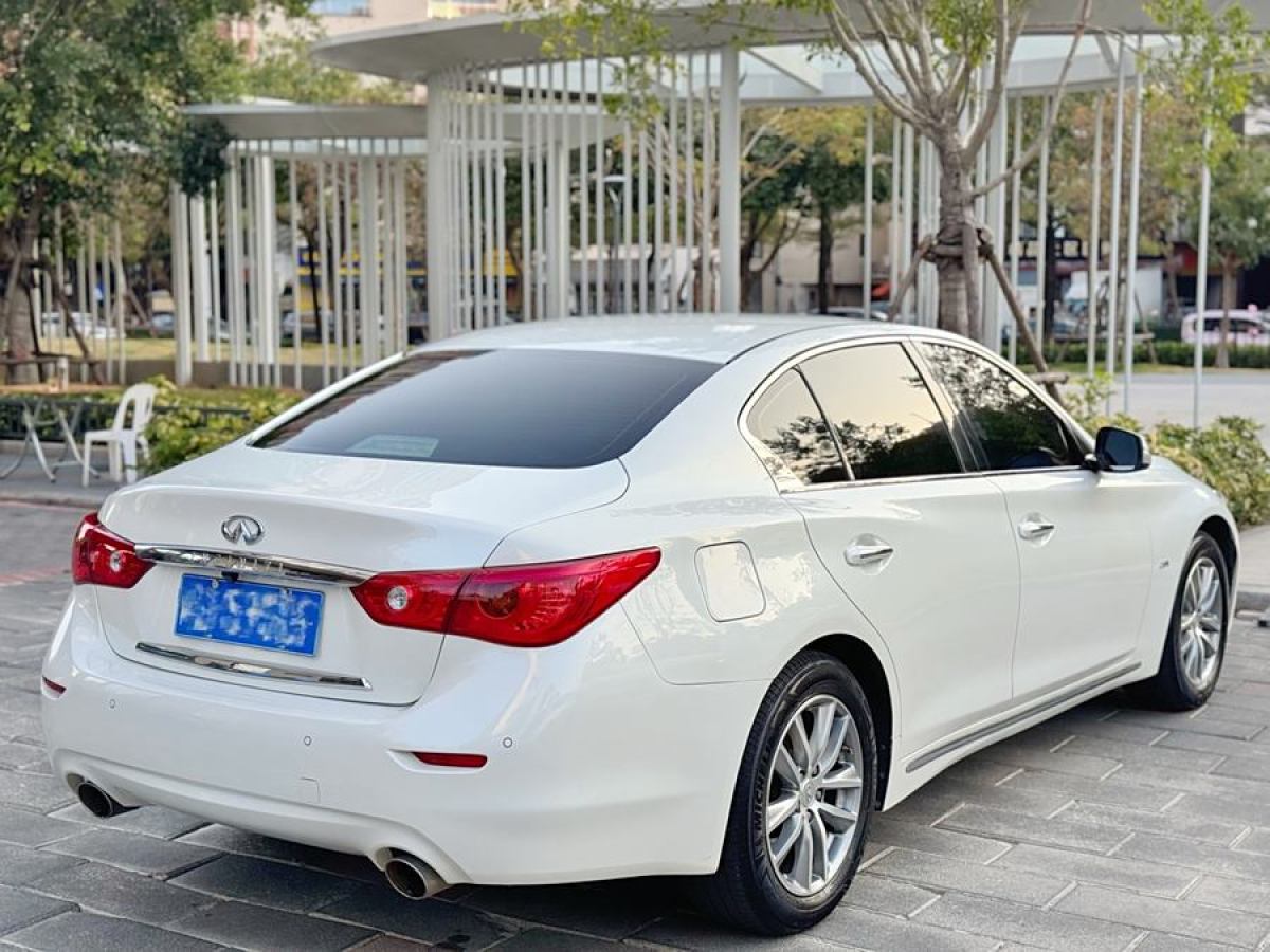 英菲尼迪 Q50L  2015款 2.0T 舒適版圖片