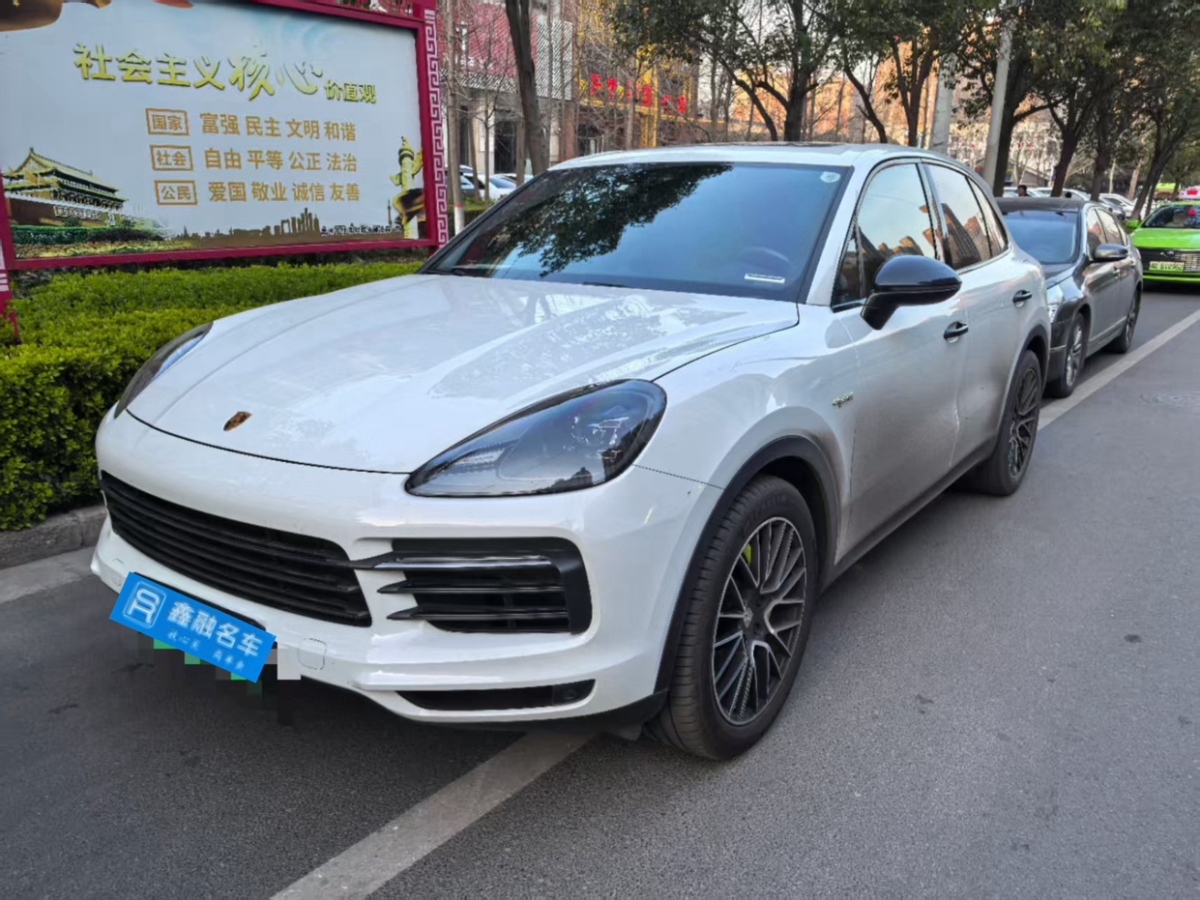 2021年08月保時(shí)捷 Cayenne新能源  2021款 Cayenne E-Hybrid 2.0T