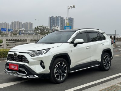 2020年4月 豐田 RAV4 榮放 2.0L CVT兩驅(qū)先鋒版圖片