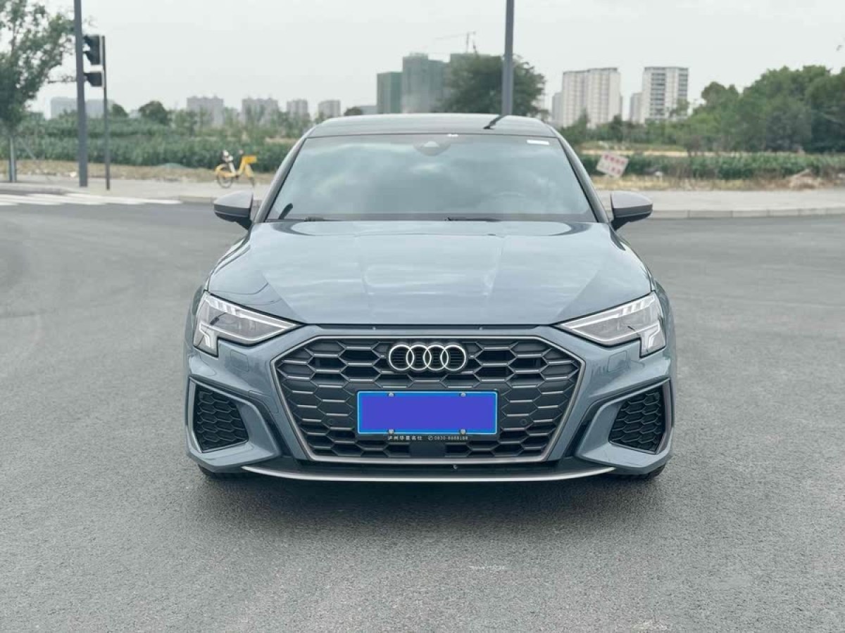 奧迪 奧迪A3  2022款 A3L Limousine 35 TFSI RS套件燃速型圖片