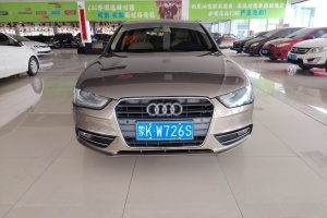 奧迪A4L 奧迪 35 TFSI 自動(dòng)標(biāo)準(zhǔn)型