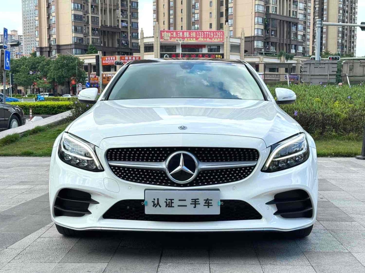 奔馳 奔馳C級  2019款 改款 C 260 L 運動版圖片