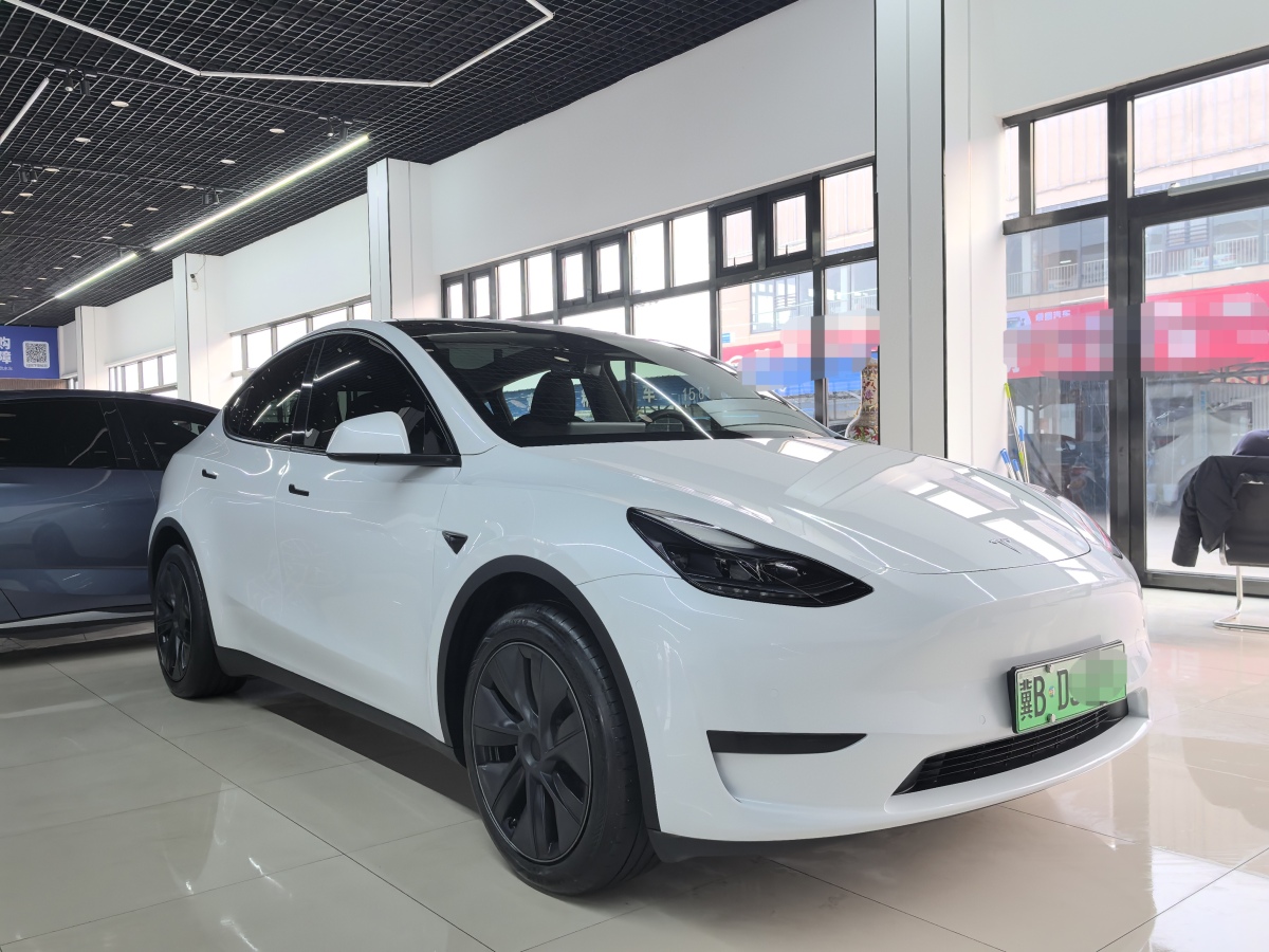 特斯拉 Model 3  2023款 煥新版 后輪驅(qū)動(dòng)圖片