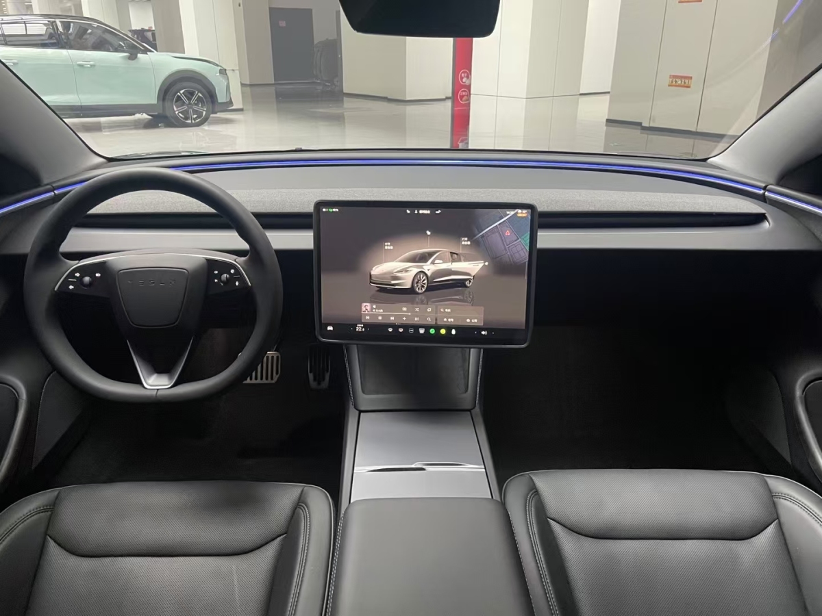 特斯拉 Model 3  2023款 煥新版 后輪驅(qū)動圖片