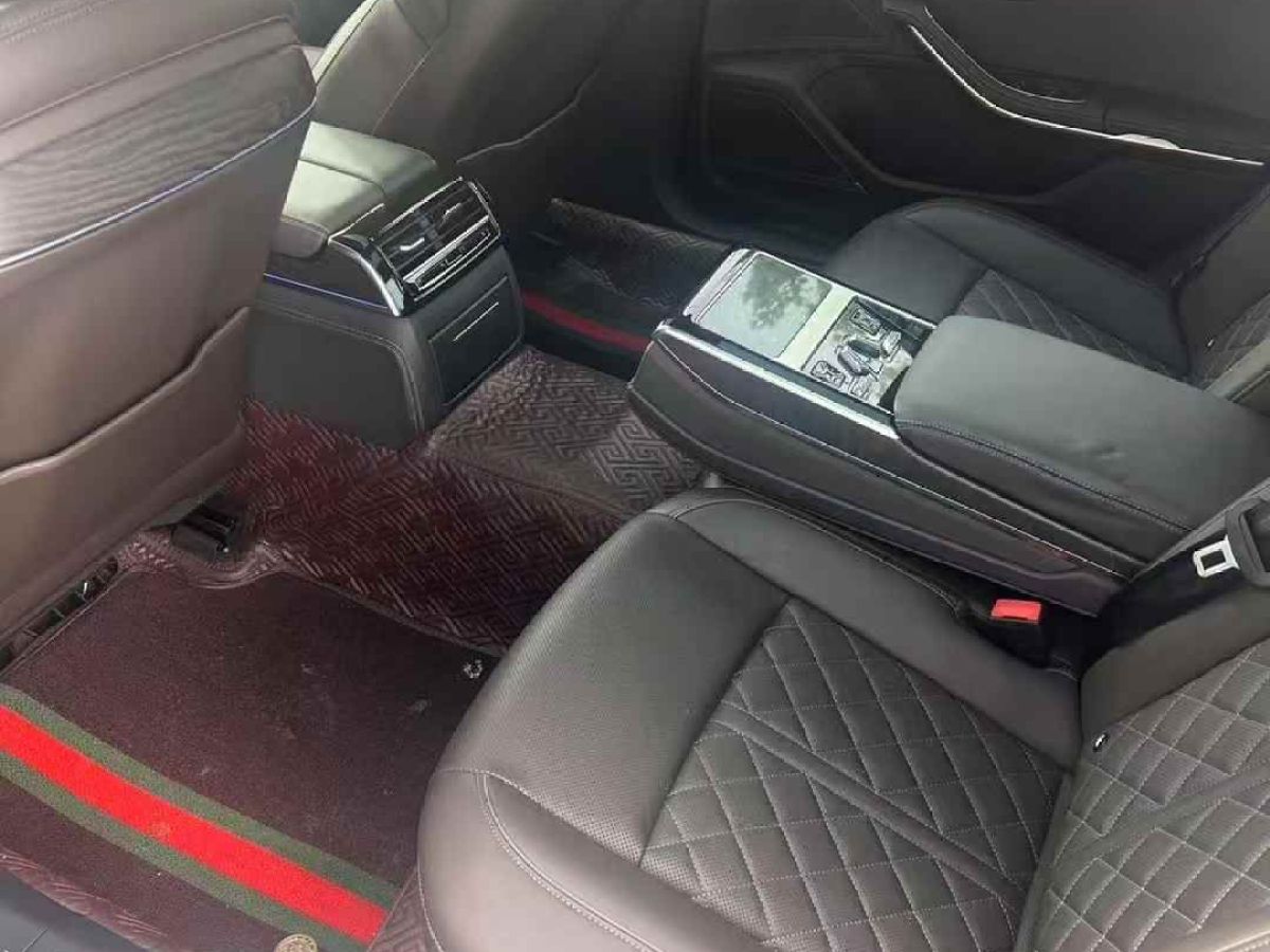 奧迪 奧迪A8  2023款 A8L 60 TFSI quattro圖片