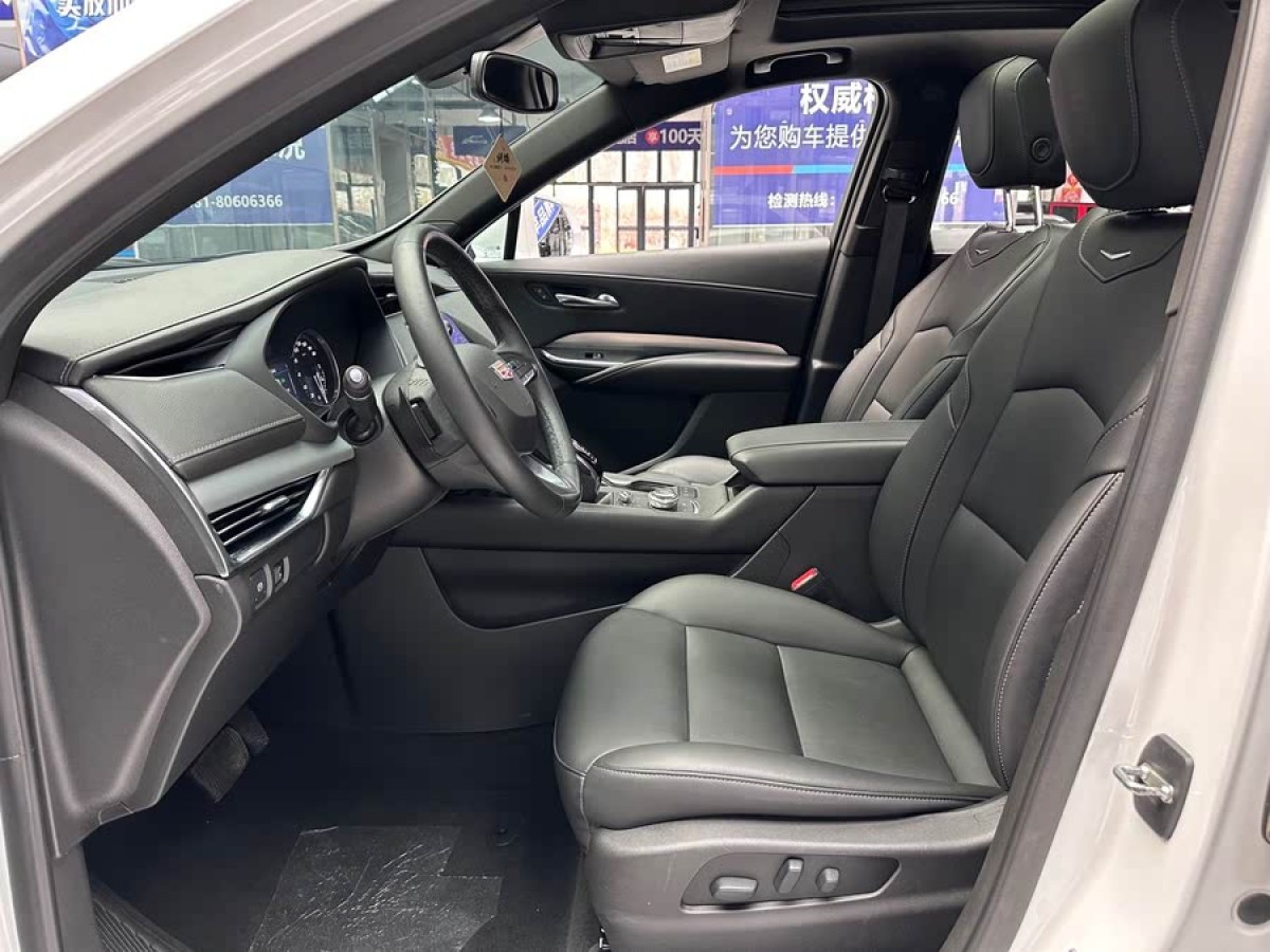 凱迪拉克 XT4  2021款 28T 兩驅(qū)豪華型圖片
