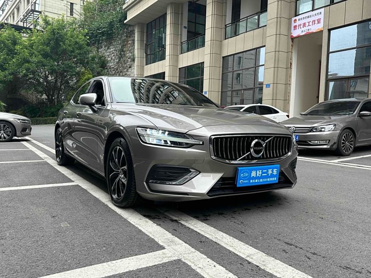 2021年6月沃爾沃 S60L  2021款 T4 智逸豪華版