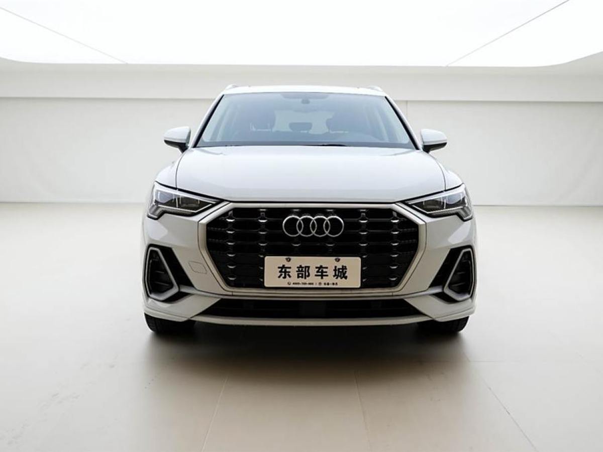 奧迪 奧迪Q3  2021款 35 TFSI 進(jìn)取動(dòng)感型圖片