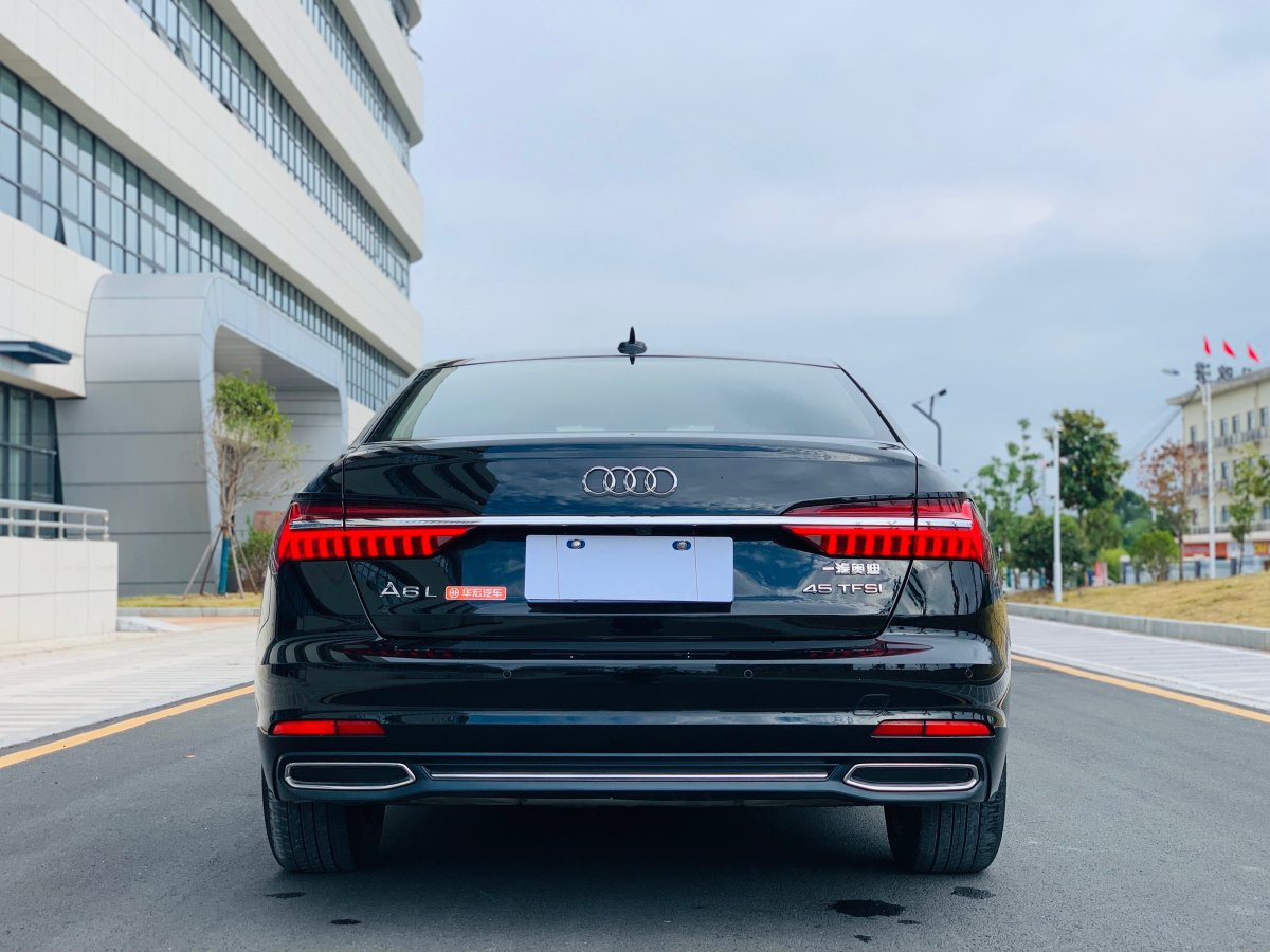 奧迪 奧迪A6L  2021款 45 TFSI 臻選致雅型圖片