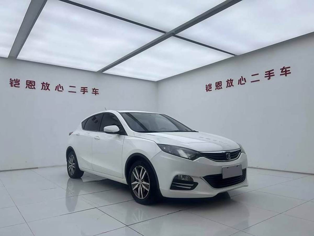 長(zhǎng)安 逸動(dòng)XT  2015款 1.6L 自動(dòng)俊酷型 國(guó)IV圖片