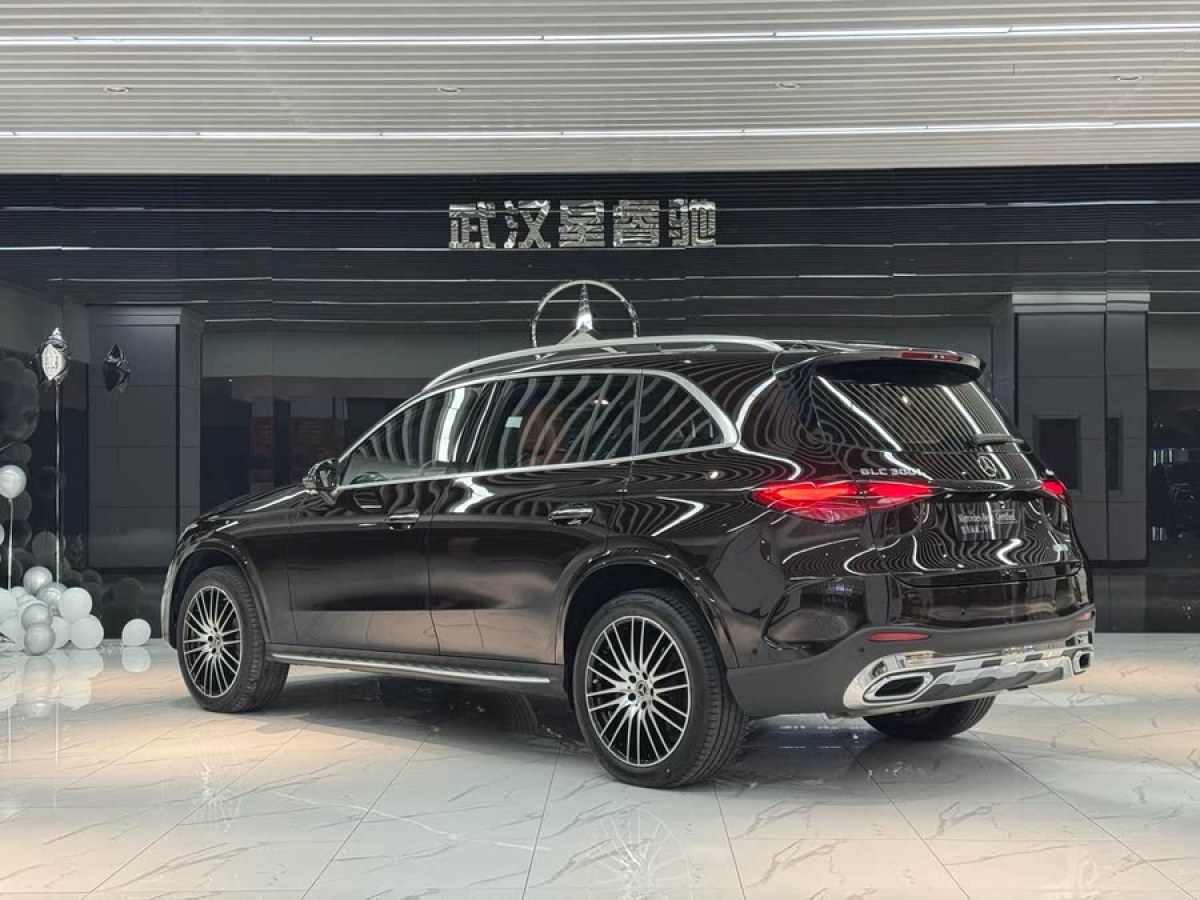 奔馳 奔馳GLC  2025款 改款 GLC 300 L 4MATIC 豪華型 7座圖片