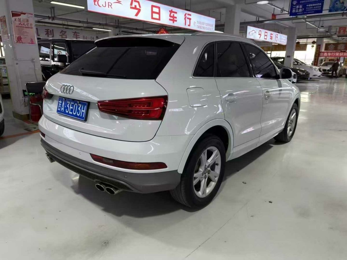 奧迪 奧迪Q3  2018款 30 TFSI 時(shí)尚型典藏版圖片