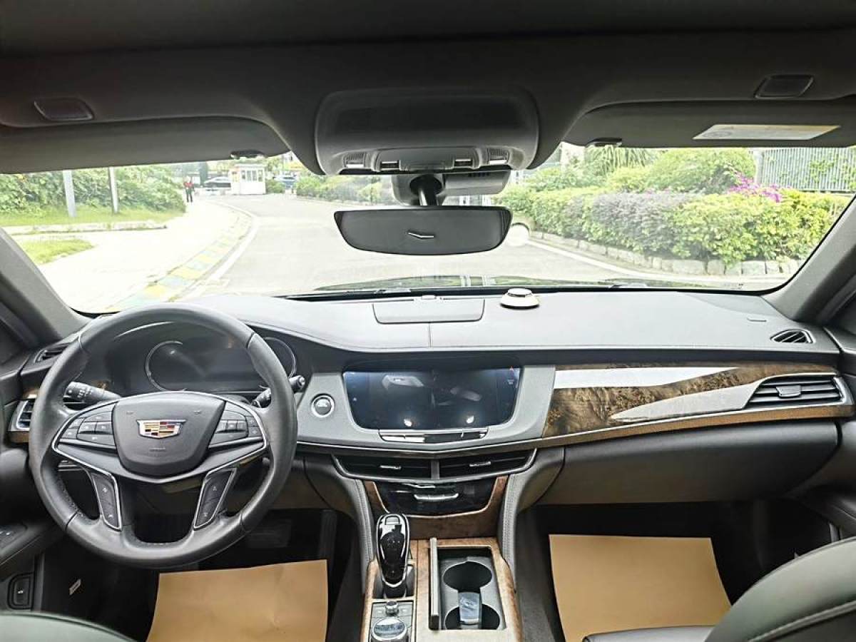 凱迪拉克 CT6  2023款 28T 豪華型圖片