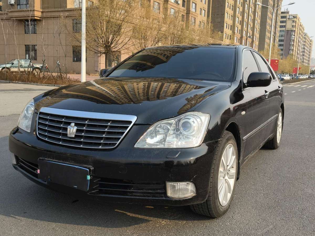 豐田 皇冠  2005款 3.0L Royal E圖片