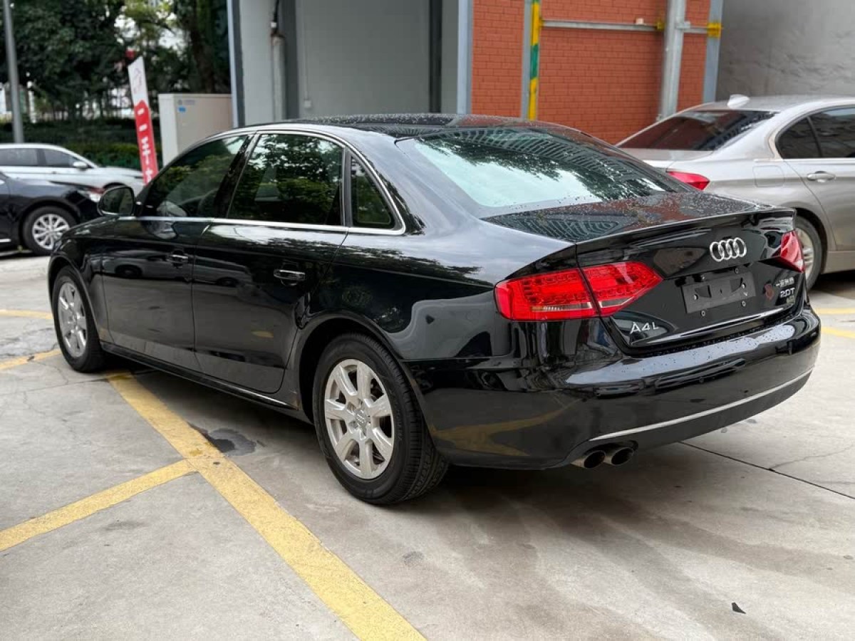 奧迪 奧迪A4L  2010款 2.0 TFSI 舒適型圖片