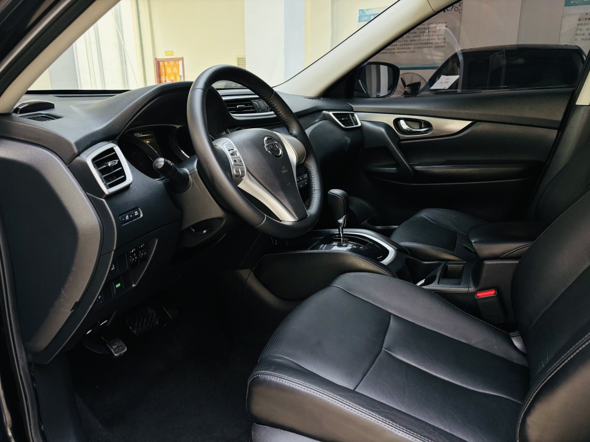 日產(chǎn) 奇駿  2014款 2.0L CVT舒適版 2WD圖片