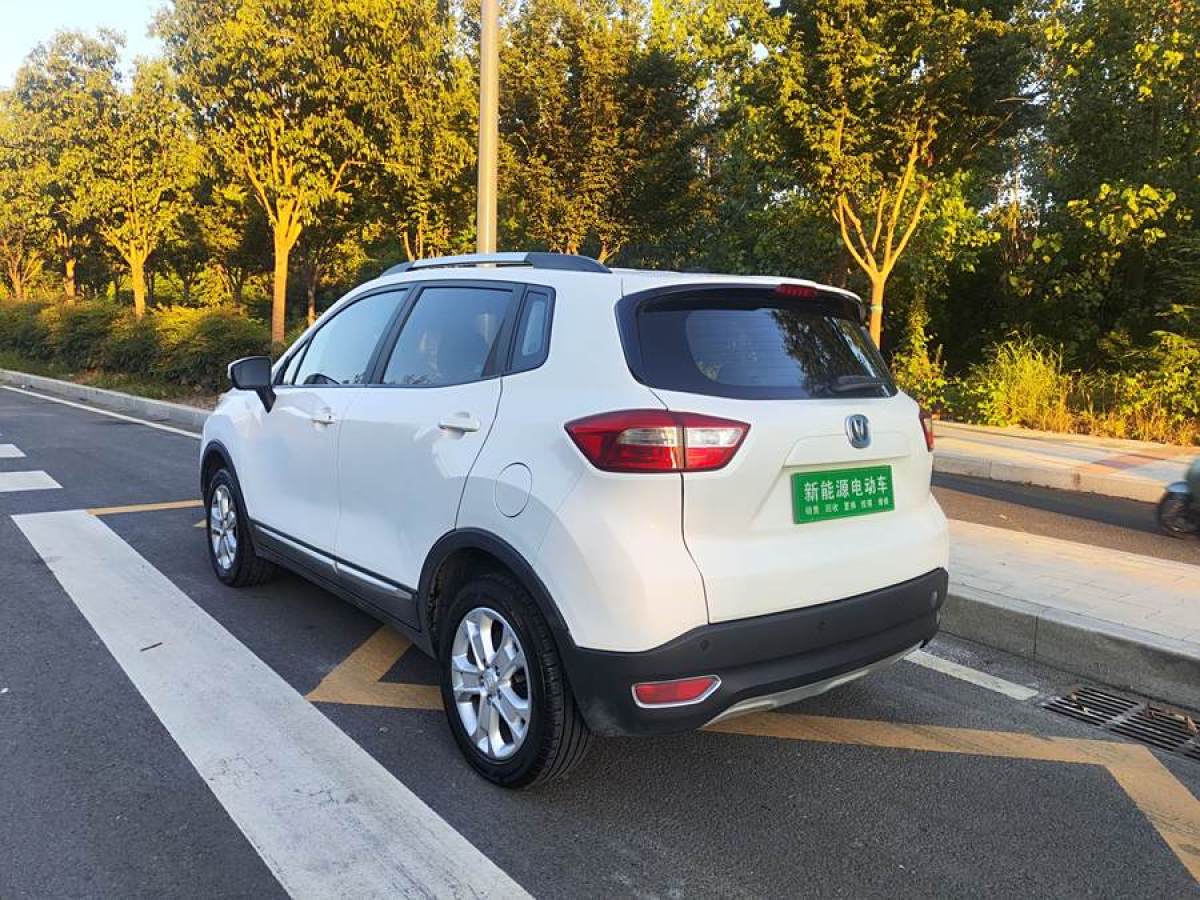 長(zhǎng)安 CS15EV  2018款 350e圖片