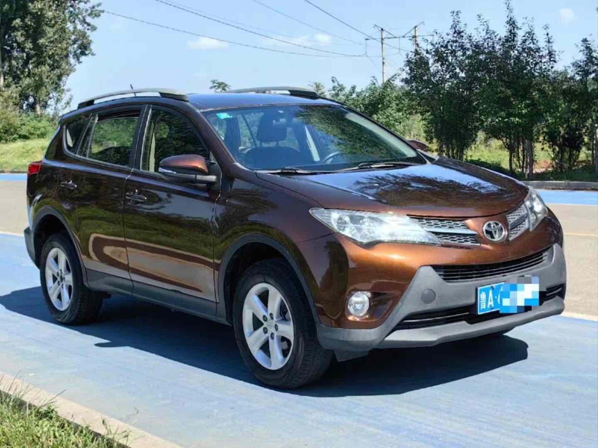 豐田 RAV4  2018款 榮放 2.0L CVT兩驅(qū)都市版圖片